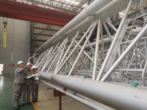 東鼎公司優化生產布局 300平方米生產空間新規劃與6套泵塔存儲龍門架全面投用，助力橡膠防塵套制造效率提升