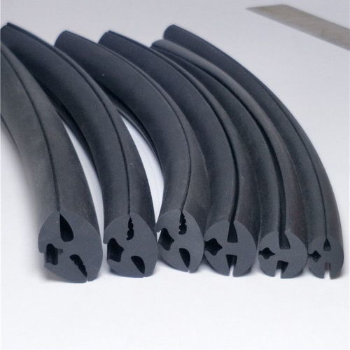 專業制造，品質保障 探秘清河縣順冠橡膠制品廠的密封條與橡膠防塵套